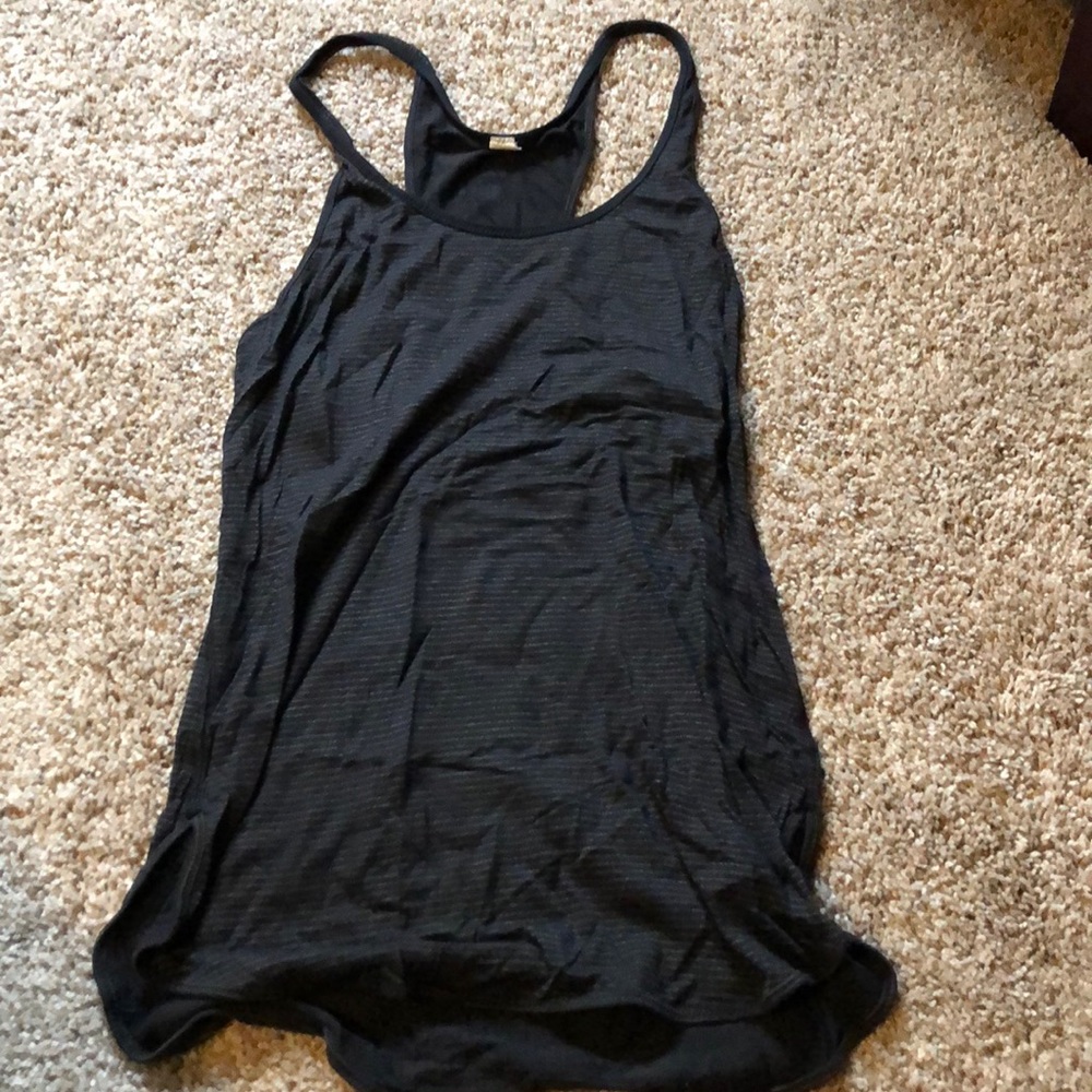 Lululemon tank top